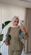 Liora Düğme Detaylı Takım Yeşil 