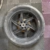 HYSONG GT 250 ARKA JANT LASTİK ÇIKMA