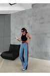 ÖNÜ MAVİ KOT ARKASI 3 İPLİK BAGGY PANTOLON YANLARDAN KIRMIZI ŞERİTLİ BELİ LASTİKLİ