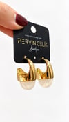 Sedef Gold Detaylı Küpe Tasarım Küpe