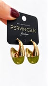 Yeşil Gold Detaylı Küpe Tasarım Küpe