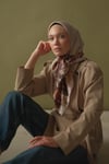 Salkım - Bej | %100 Twill İpek Eşarp · 90 × 90 cm