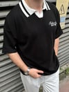Nakış Detay Siyah Yakalı Triko T-Shirt