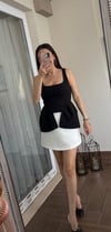Askılı Detaylı Siyah Bluz