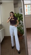 Beyaz Kemerli Kot Pantolon