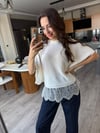 Ekru Dantel Detaylı Yarasa Kol Triko Bluz
