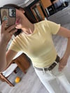 İstiridye Dikişli Sarı Tshirt