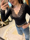 Siyah Dantelli Bluz