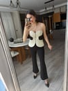 Siyah Düğmeli Büstiyer