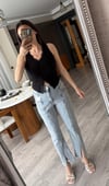 Yırtmaçlı Dikişsiz Jean