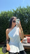BEYAZ ASİMETRİK SATEN BLUZ