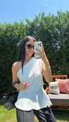 BEYAZ ASİMETRİK SATEN BLUZ