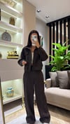 KAHVE ÇİZGİ DETAYLI TAKIM