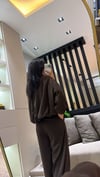 TASARIM DİK YAKA TAKIM KAHVE