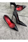 Kadın Siyah Rugan Tabanı Kırmızı Topuklu Stiletto Model Klasik Topuklu Ayakkabı