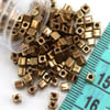 Miyuki Boncuk Kare 3 mm No: 21
