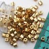 Miyuki Boncuk Kare 3 mm No: 24