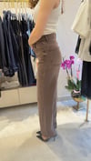 KESİK PAÇA KAHVERENGİ JEAN 