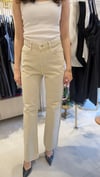 KREM STRAIGHT JEAN