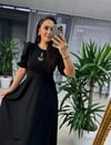 Kadın Kısa Kollu Bisiklet Yaka Fiyonk Broşlu Midi Janjan Krep Elbise