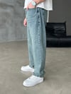 Taşlanmış Regular Jean Açık Mavi