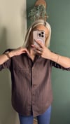 Çizgili Kahve Gömlek