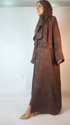 2 Lİ TAKIM KAHVERENGİ ABAYA VE İÇ ELBİSE