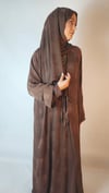 2 Lİ TAKIM KAHVERENGİ ABAYA VE İÇ ELBİSE