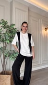 Bağlama Detaylı Siyah Takım – Şık & Modern Kombin