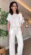 Beyaz Modal Kayık Yaka Eşofman Takım – Yazlık Rahat Kadın Takım