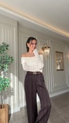 Krem Madonna  yaka omuz dekolteli dantel şık bluz