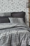 Izgı Çift Kişilik Nevresim Takımantrasıt 200X220