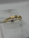 XUPİNG TAŞLI DÖVME TOP MODEL KENARLARI BURGU DETAY KELEPÇE BİLEKLİK