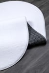 Vl Oval Comfort Overloklu Beyaz Peluş Halı