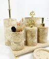 Traverten Banyo Seti 7li Gold Mercan Objeli Standlı