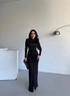 BAYN MAXİ BÜZGÜLÜ ELBİSE