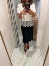 EKRU ETEK UCU DANTELLİ TRİKO BLUZ
