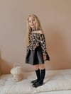 Leopar Omuz ve Fiyonk Detaylı Elbise
