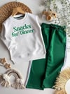 Snacks for Dinner Yazılı Beyaz Sweatshirt ve Yan Şeritli Yeşil Eşofman Altı Unisex 3İplik İkili Takım