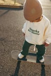 Snacks for Dinner Yazılı Beyaz Sweatshirt ve Yan Şeritli Yeşil Eşofman Altı Unisex 3İplik İkili Takım