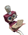 Kitap Okuyan Robot