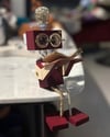 Kitap Okuyan Robot (Işıklı)