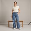 Mavi Yıkamalı Beli Lastikli Jeans