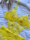 A 122 NEON SARI BRODE SÜTYEN TAKIMI