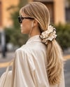 Ekru 4 Katmanlı Çiçek Desenli Fırfır Scrunchie Saç Tokası