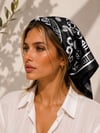 Siyah Beyaz Desenli Şık Bandana ve Fular