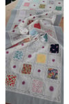 Gri Patchwork Işlemeli Naturel Runner