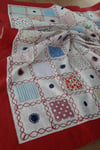 Home's Kırmızı Patchwork Işlemeli Naturel Şömentabla