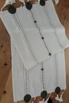 Home's Yeşil Dantelli İşlemeli Naturel Runner