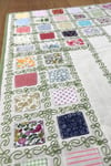 Home's Yeşil Patchwork Işlemeli Naturel Seccade